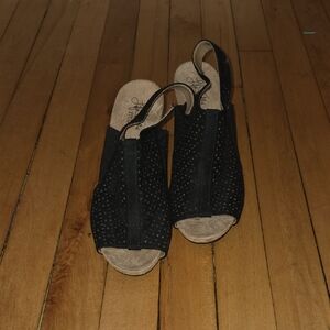Black Wedges Comfortable!